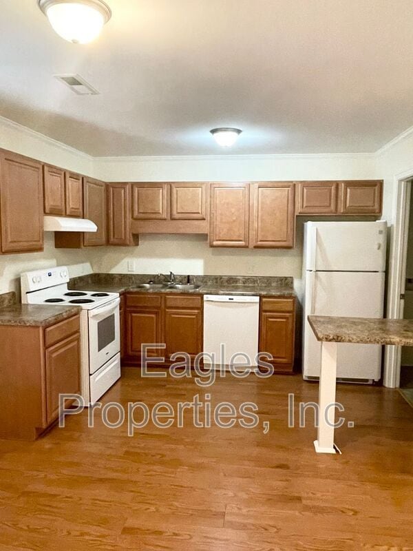 Building Photo - 2717 Hatteras Dr