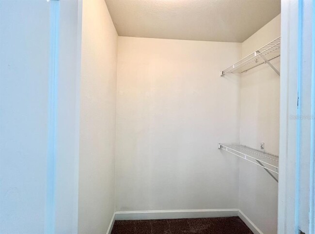 Building Photo - 18469 Bridle Club Dr