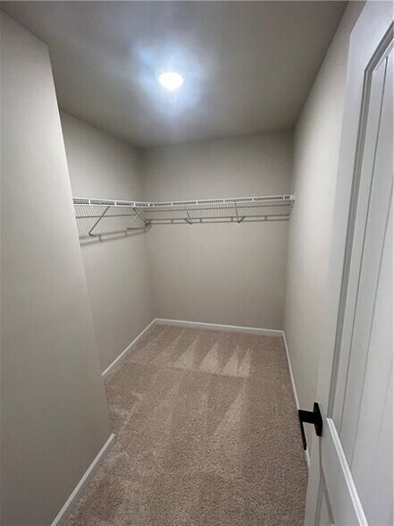 Building Photo - 287 Turtle Creek Dr
