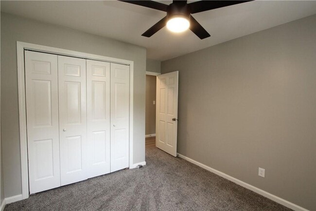 Building Photo - For Rent fully renovated 3BD 2BA Ranch home in Carmel, IN