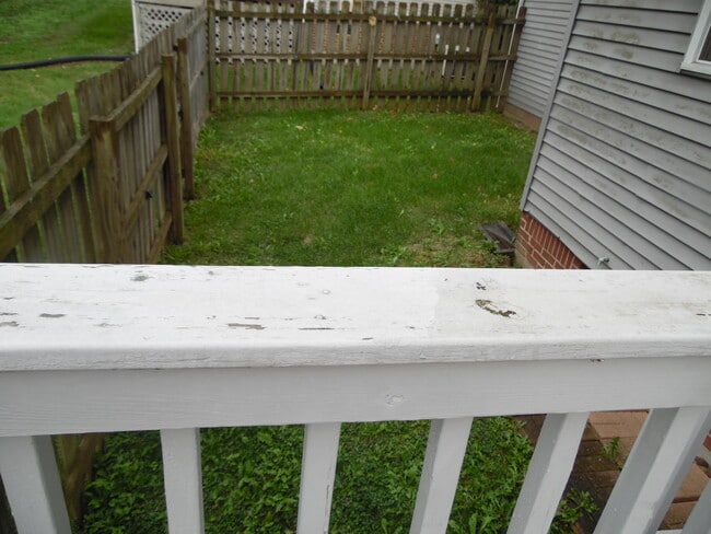 Building Photo - 4456 Hartland Pkwy