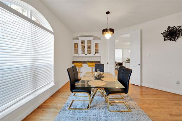 Building Photo - 7117 Prairieside Trl