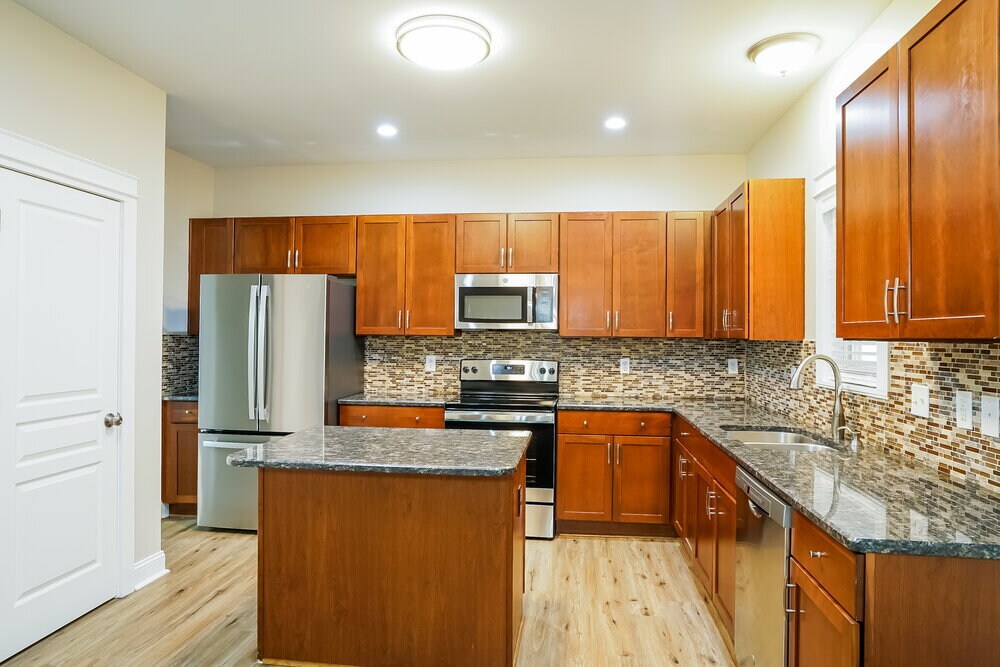 Building Photo - 200 Collinsworth Dr