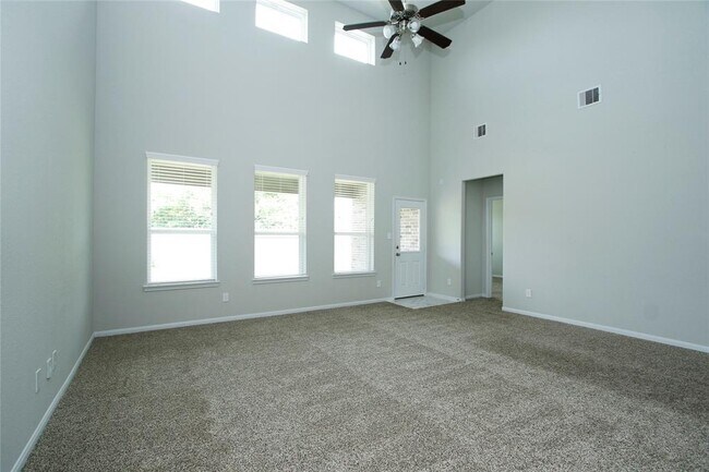 Building Photo - 14618 Twilight Knl Trl