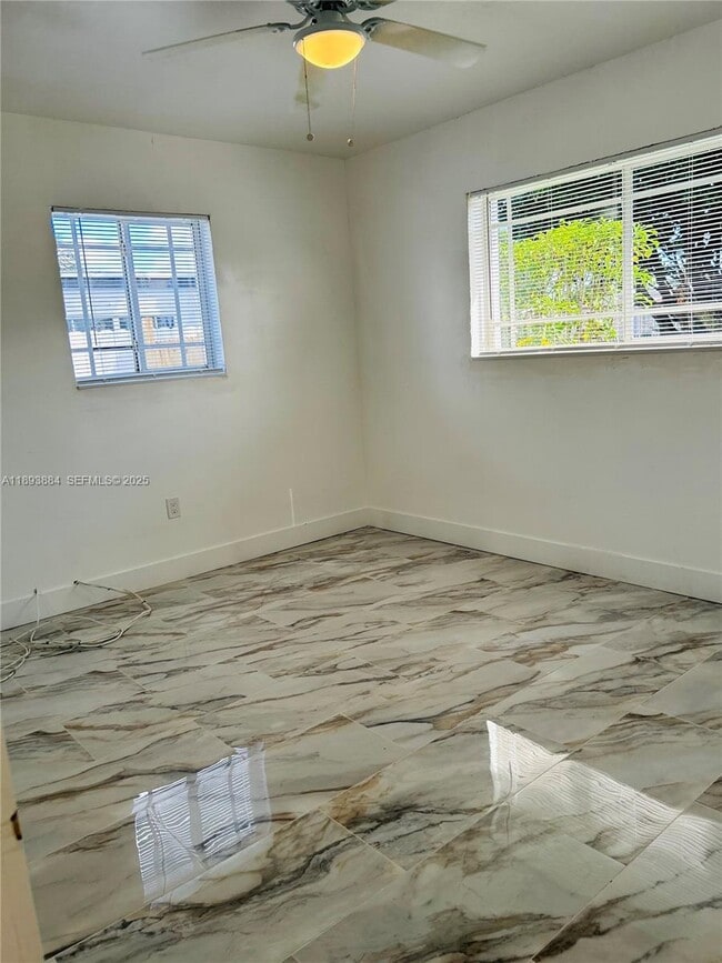 Building Photo - 1831 NW 185th St