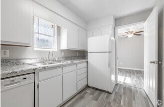 Building Photo - Wrightsboro Commons