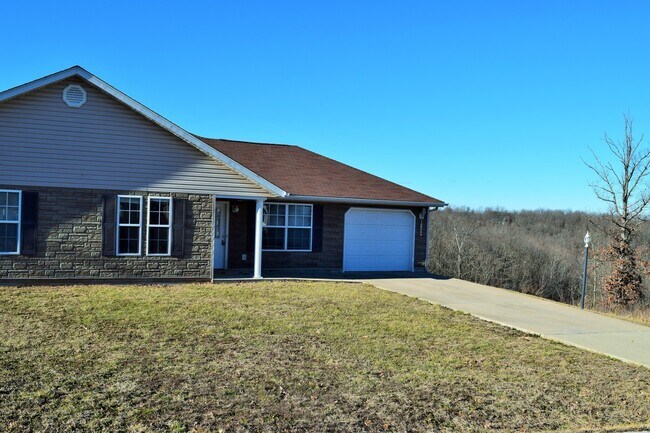 Building Photo - 16865B Hurricane Ln