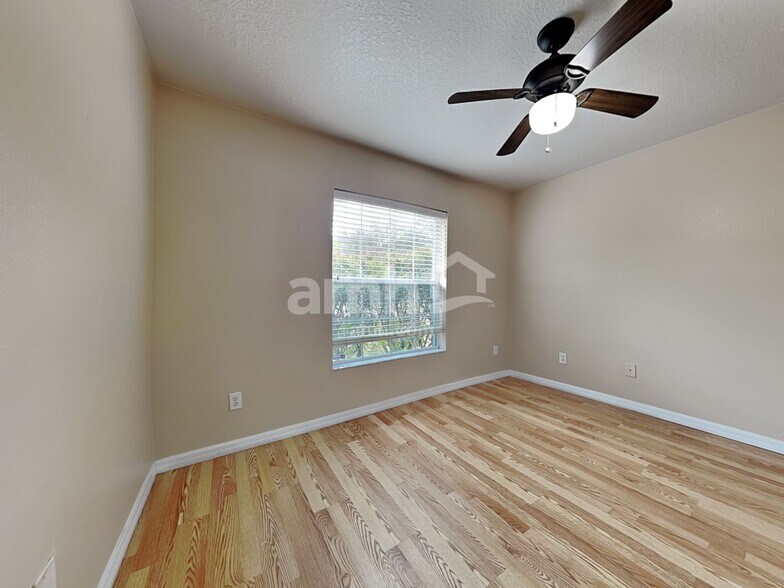 Building Photo - 31015 Mandolin Cay Ave