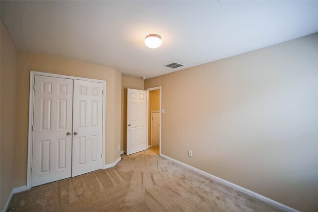 Building Photo - 24030 Buffalo Cove Ln