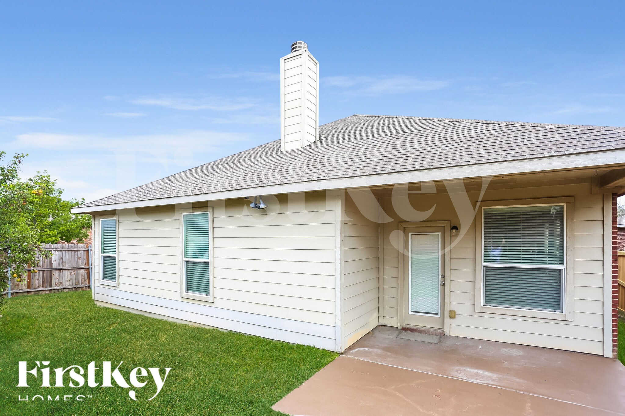 Building Photo - 905 Sheryn Dr