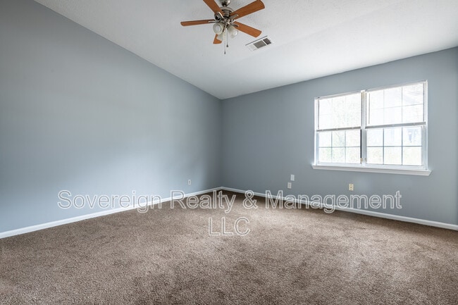 Building Photo - 5568 Mallard Trail