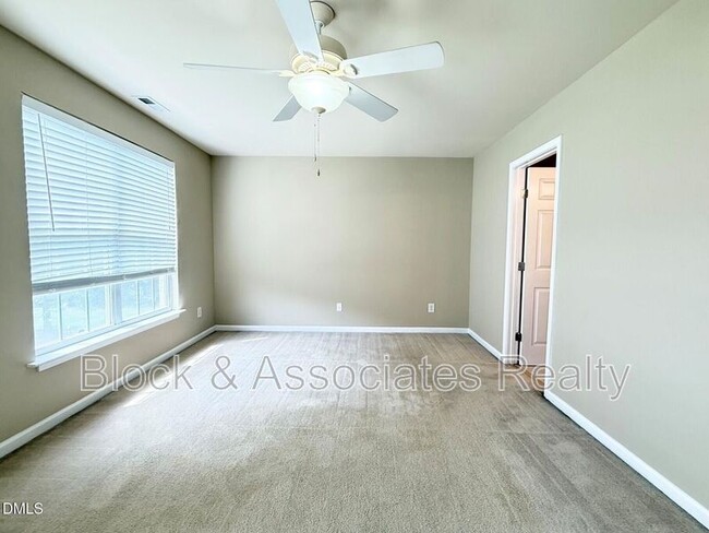 Building Photo - 9911 Cleaver Ct