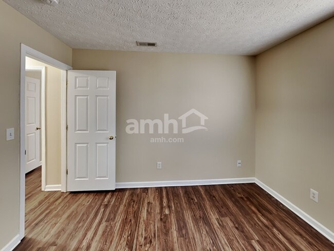 Building Photo - 2778 Sussex Place Dr