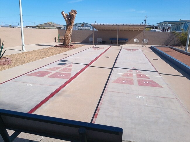 Building Photo - WInter Rental Oct to April 2026