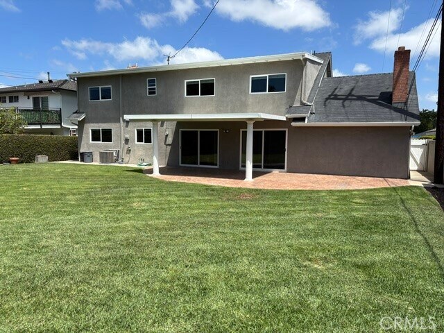Building Photo - 1821 Pitcairn Dr