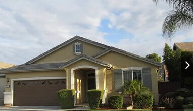 Building Photo - 7866 Hogan Cir