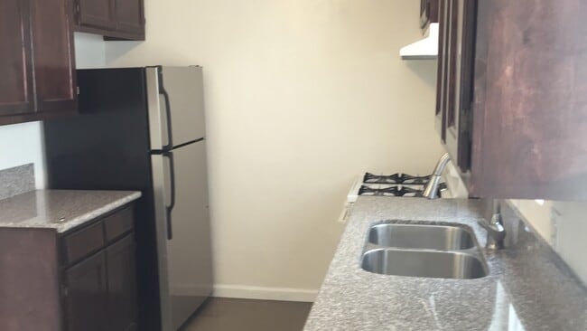 Building Photo - 4353 Toland Way