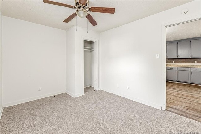 Building Photo - 210 S Plymouth St