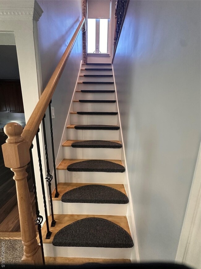 Building Photo - 24 Kellogg St