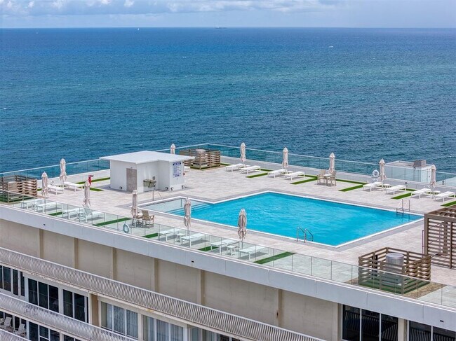 Building Photo - 4020 Galt Ocean Dr