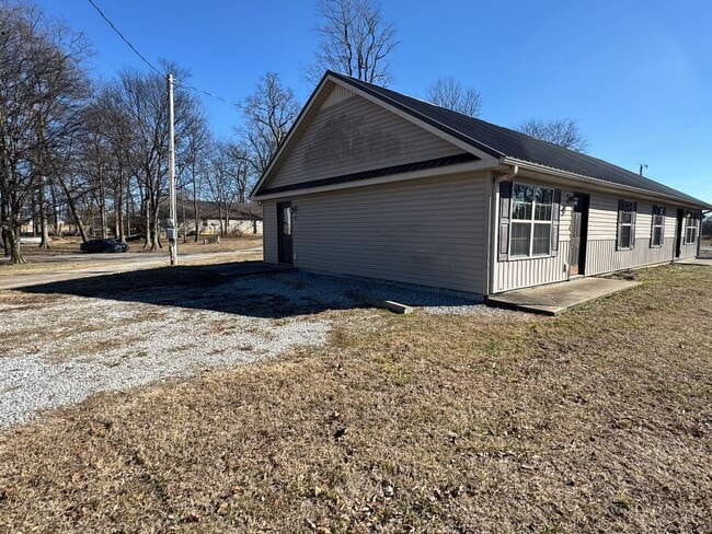 Building Photo - 36/38 Amy Lynn Drive