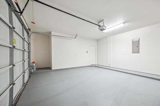 Building Photo - 1316 Birdsall St