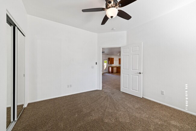 Building Photo - 30595 Sierra Pl