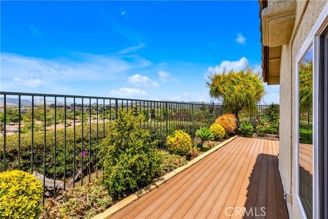 Building Photo - 27527 Via Sequoia