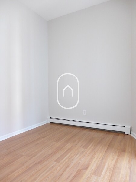 Building Photo - 41 Cunard St