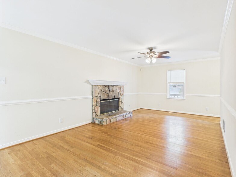 Building Photo - 9106 Barnwell Cir