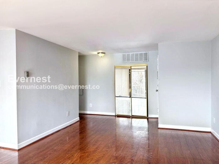 Building Photo - 3314 Huntley Sq Dr