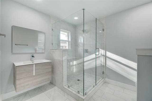 Building Photo - 6449 Lontos Dr