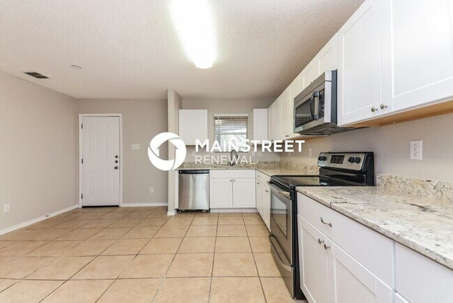 Building Photo - 4 Bedroom Pet-Friendly Home in Rockwall, TX with Main Street Renewal