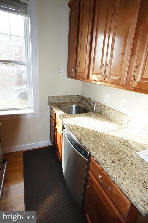 Building Photo - 1929 1st St NW