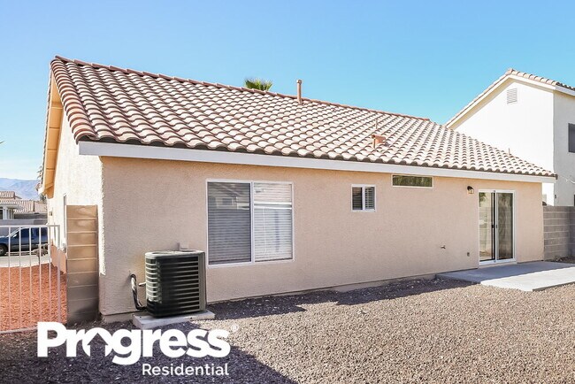 Building Photo - 5536 Cloudy Glen St