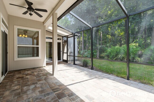 Building Photo - Roses Bluff Home in Yulee!