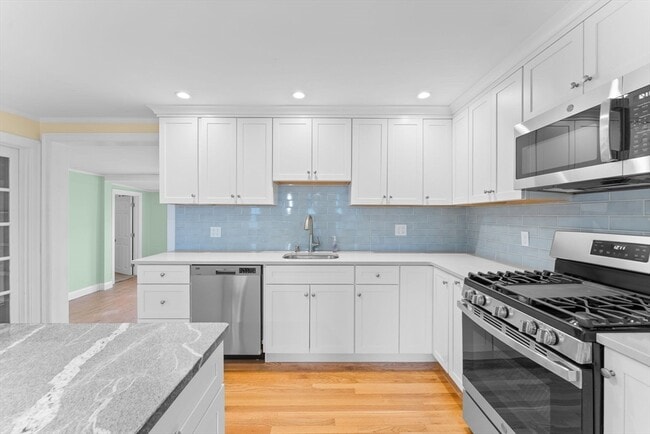 Building Photo - 20 Brae Rd