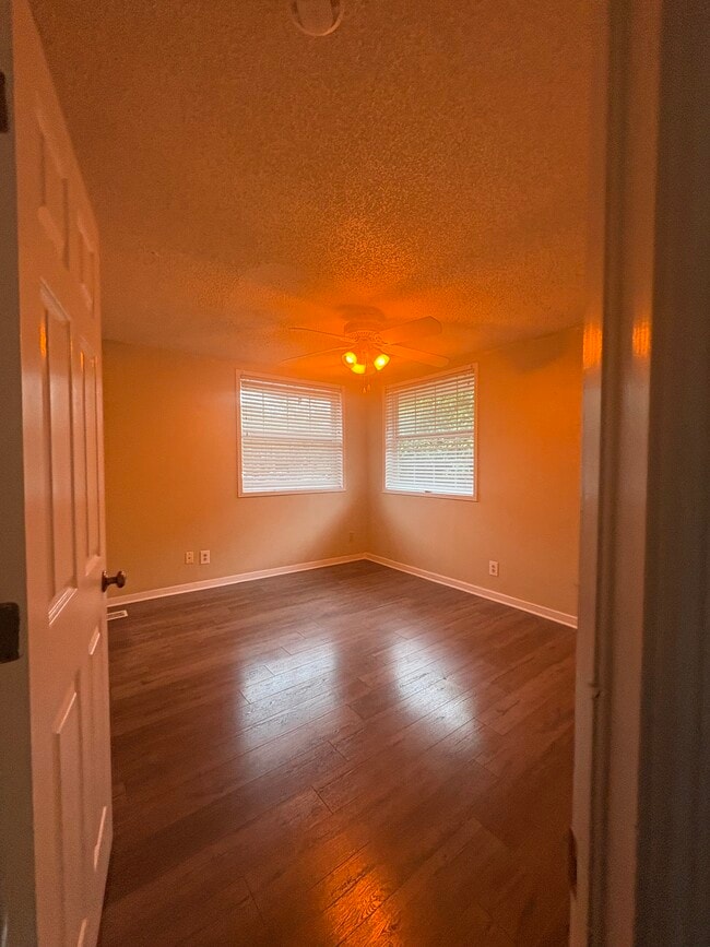 Building Photo - Dartmouth