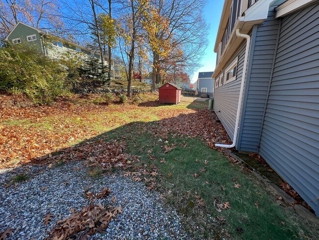 Building Photo - 24 Ewell Ave