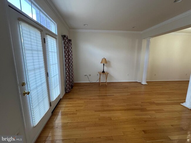 Building Photo - 13591 Cedar Run Ln