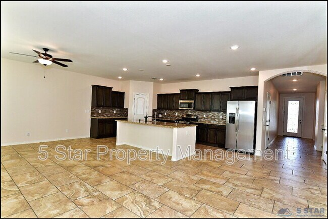 Building Photo - 2840 Tierra De Moyo Pl