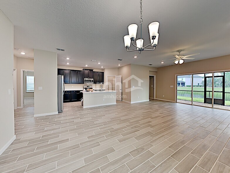 Building Photo - 450 Stone Arbor Ln