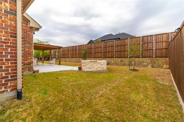 Building Photo - 9785 Hickory Hill Rd
