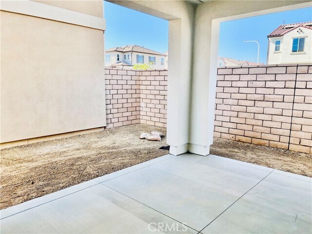 Building Photo - 639 McFadden St