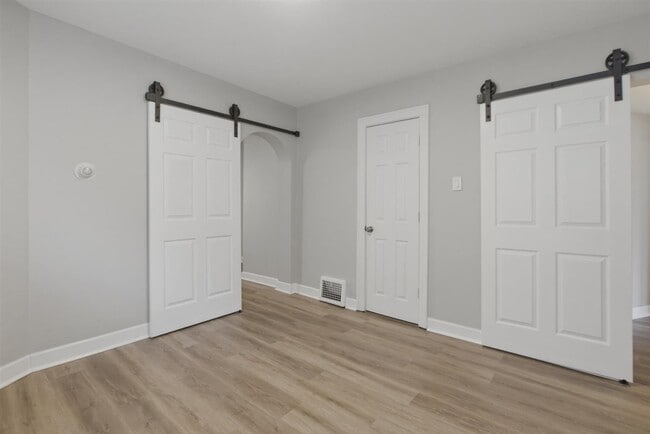 Building Photo - 3652 N Nora Ave