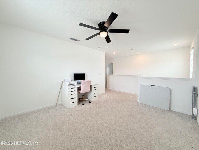 Building Photo - 9931 Lovage Ln