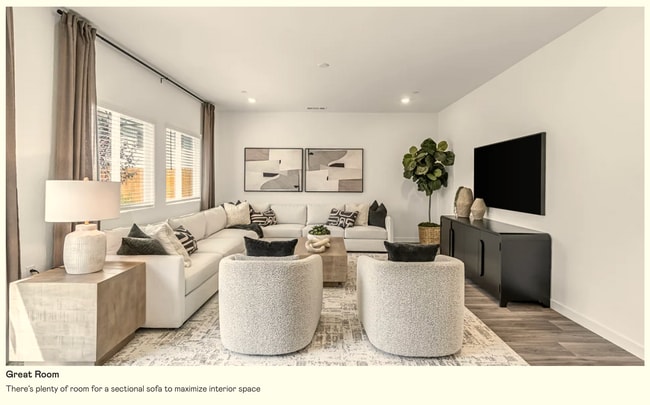 Building Photo - 4454 Buckingham Ave