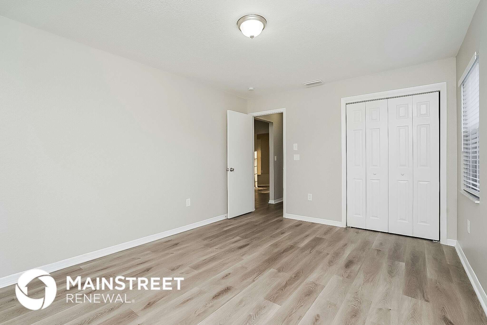 Building Photo - 13430 Litewood Dr