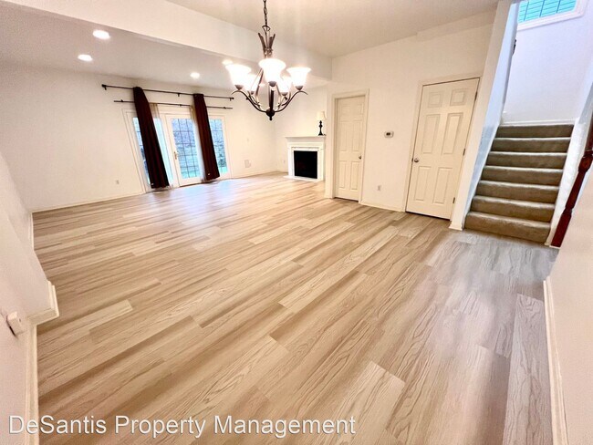 Building Photo - 3 br, 2.5 bath House - 108 Woodcrest Drive
