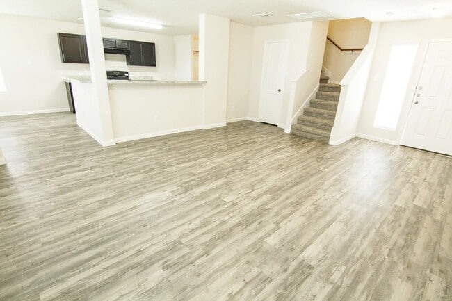 Building Photo - 6011 Fading Night Dr